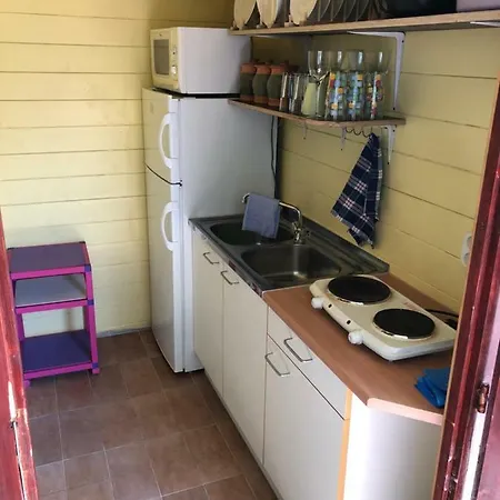 Paros Fahaz * Balatonföldvár