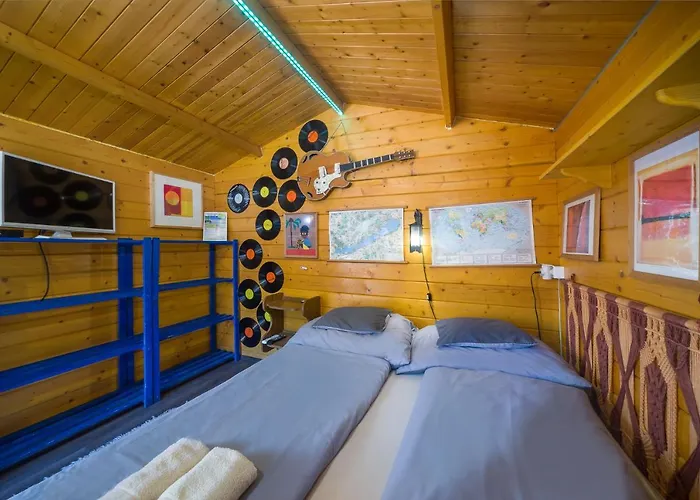 Paros Fahaz Balatonföldvár