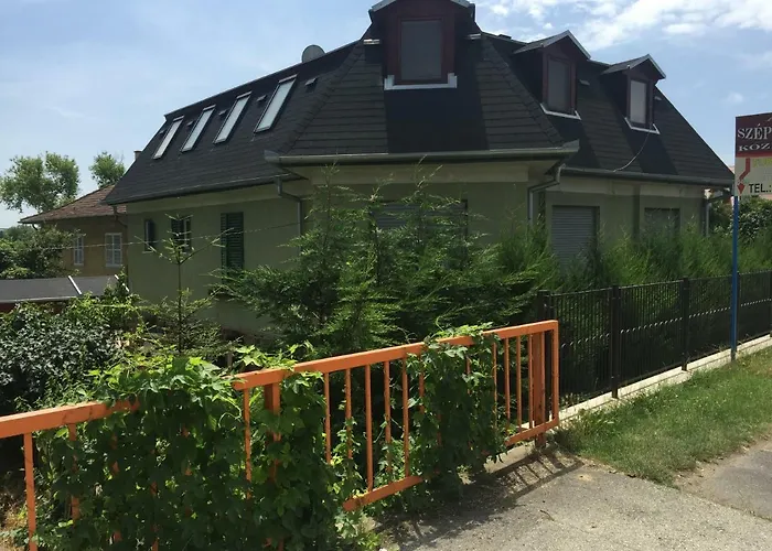 Paros Fahaz דירה